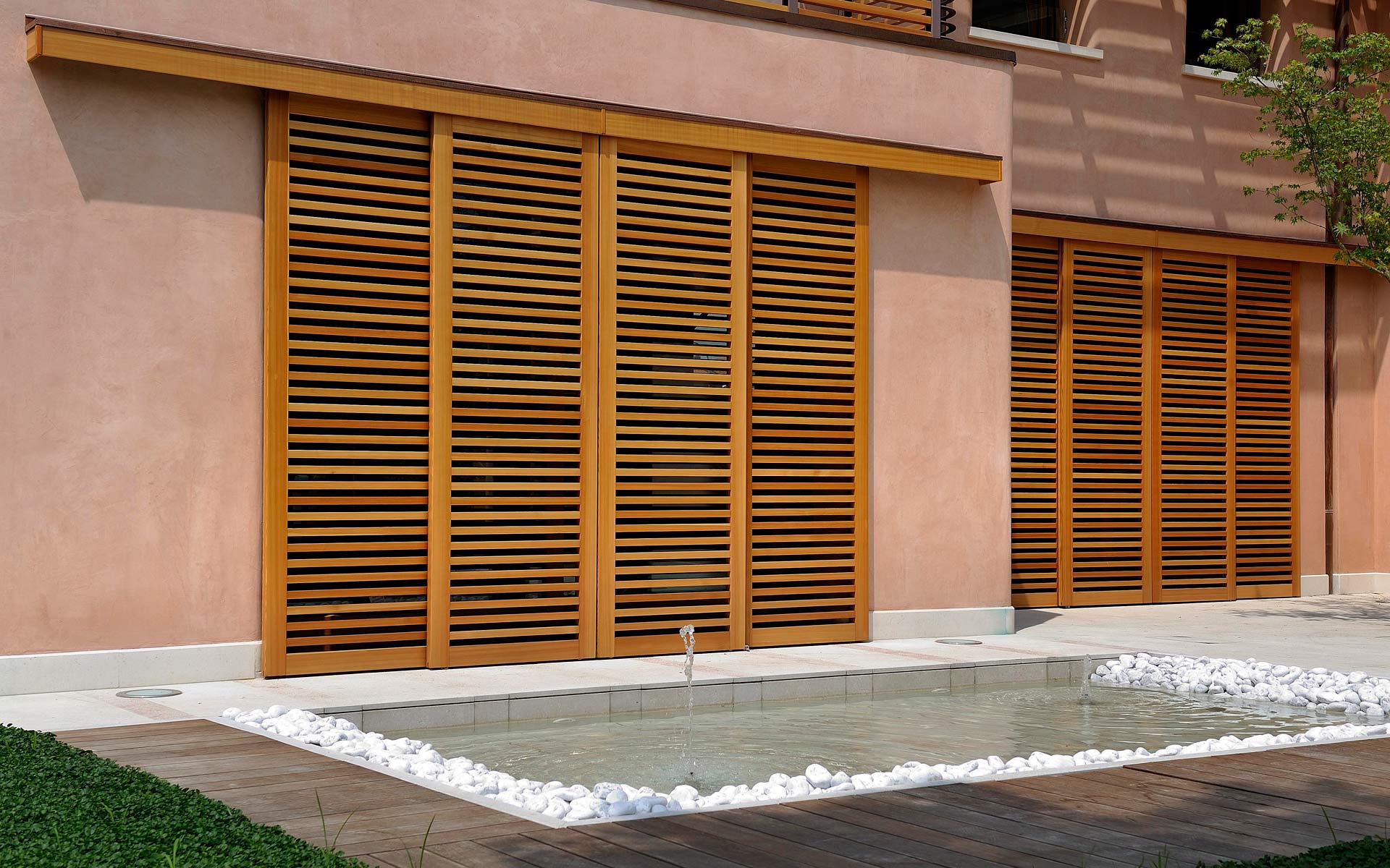 Residenza privata - San Donà di Piave - Realizzazioni - Globarch BioArchitettura - Architetto Ermenegildo Anoja - scuri scorrevoli listelli legno